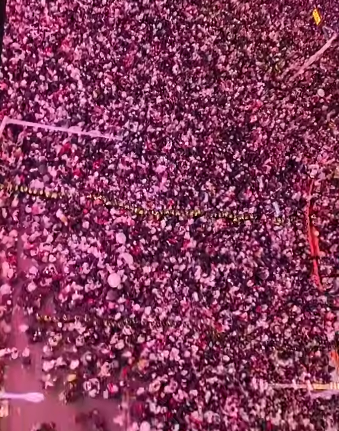 南昌的跨年夜-69吃瓜网